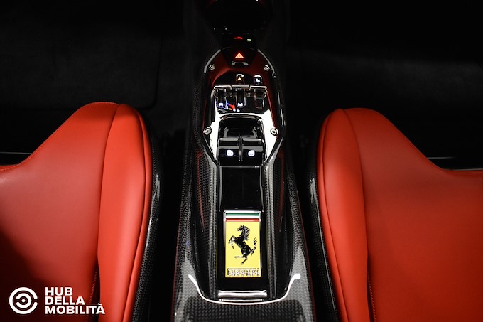 FERRARI FERRARI 296 GTB